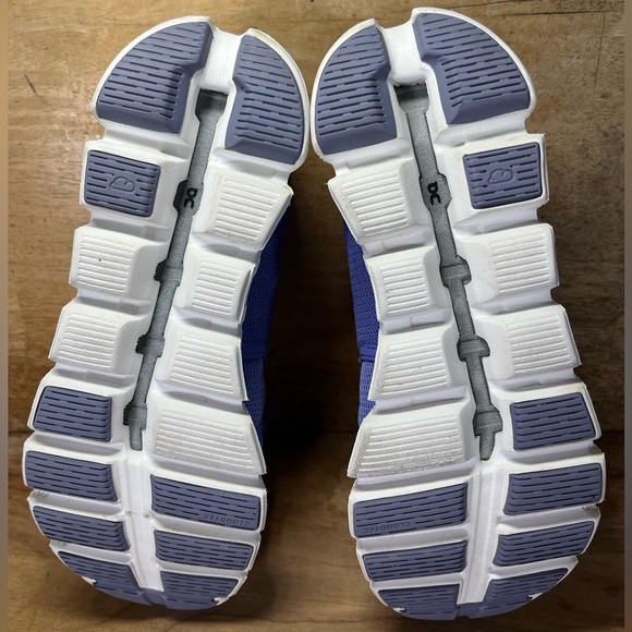 On Cloud 5 REFLECTIVE Womens Size 6.5 Running Shoes Sneakers Blueberry Feather - Picture 8 of 12